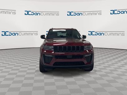 New 2026 Jeep Grand Cherokee Limited w/ Limited Altitude Package