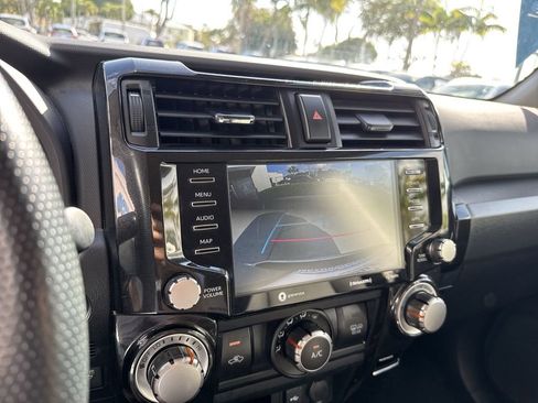 Used 2024 Toyota 4Runner TRD Off-Road Premium AWD/4WD image 50