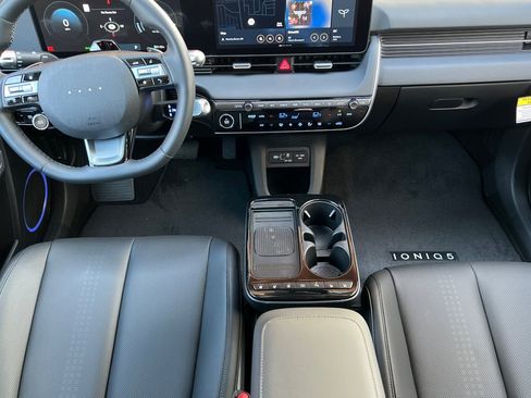 New 2026 Hyundai Ioniq 5 Limited image 16
