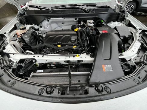 Used 2025 Buick Envista Sport Touring image 33