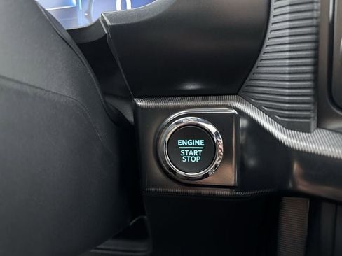 New 2025 Ford F150 Platinum w/ Equipment Group 702A High image 28