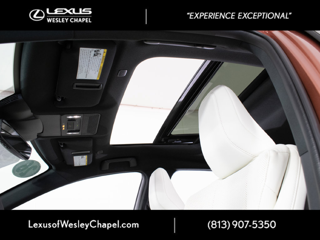 Certified 2026 Lexus ES 350e w/ Convenience Package FWD image 23