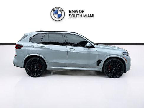 Certified 2024 BMW X5 sDrive40i w/ M Sport Package RWD image 8