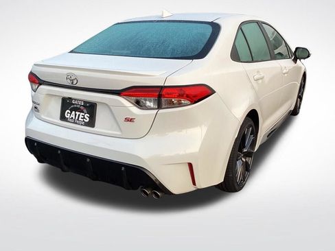 Used 2025 Toyota Corolla SE FWD image 9