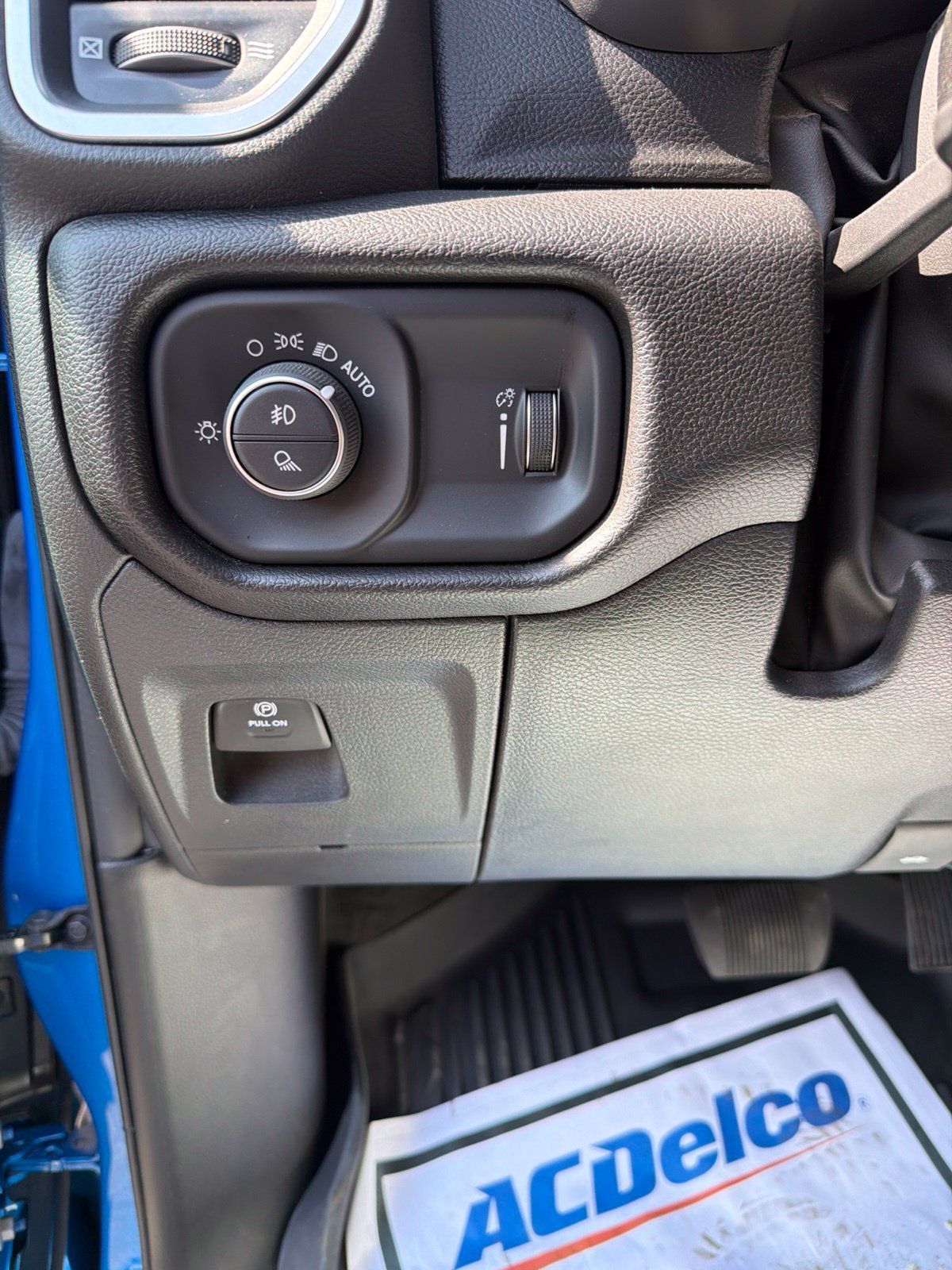 Used 2024 RAM 1500 Big Horn AWD/4WD image 10