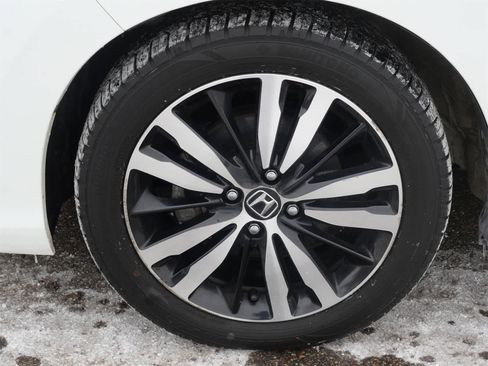 Used 2018 Honda Fit EX image 7