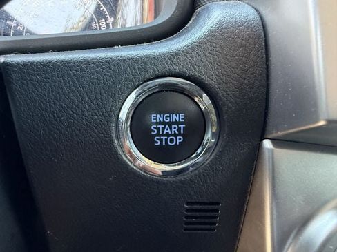 Used 2024 Toyota 4Runner SR5 RWD image 21