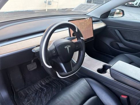 Used 2020 Tesla Model 3 Long Range AWD/4WD image 9