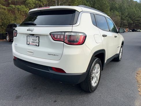 Used 2019 Jeep Compass Sport image 5