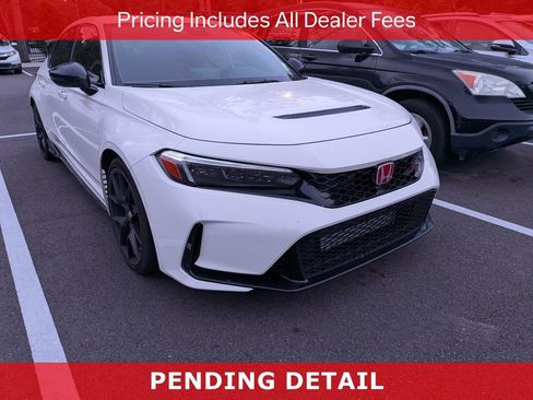 Used 2025 Honda Civic Type R image 1