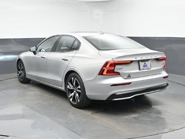 Used 2023 Volvo S60 B5 Core w/ Climate Package FWD image 8