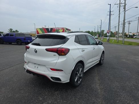 Used 2021 Buick Encore GX Essence w/ Advanced Technology Package FWD image 5