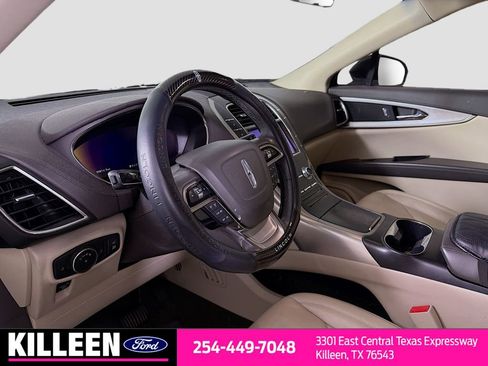 Used 2020 Lincoln Nautilus FWD w/ Equipment Group 101A image 10