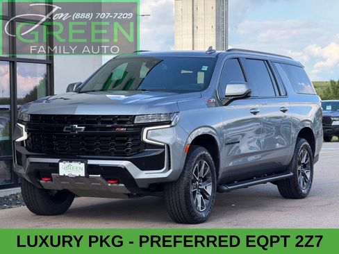 Used 2024 Chevrolet Suburban Z71 w/ Luxury Package AWD/4WD image 1