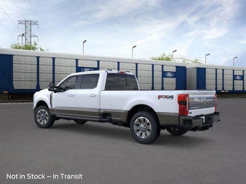 New 2026 Ford F350 King Ranch w/ FX4 Off-Road Package image 4