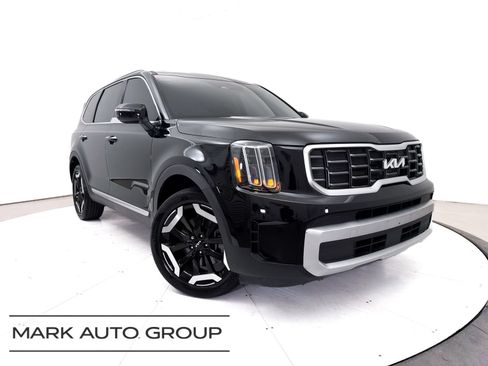 Certified 2024 Kia Telluride S w/ S Sunroof Package FWD image 2