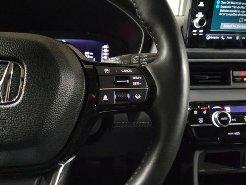 Certified 2024 Honda Pilot Elite image 26