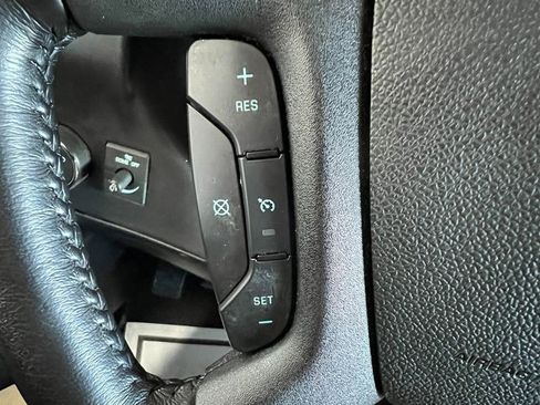 Used 2022 Chevrolet Express 2500 Extended w/ Driver Convenience Package image 18