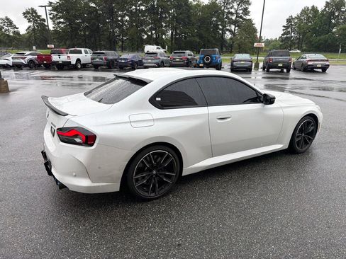 Used 2025 BMW M240i Coupe RWD image 10