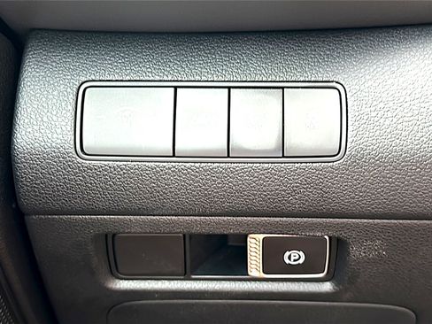 Used 2023 Hyundai Santa Fe SEL w/ Cargo Package image 36