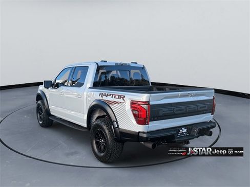 Used 2025 Ford F150 Raptor image 4