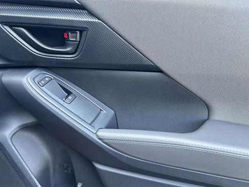 New 2025 Subaru Crosstrek 2.0i Premium image 21