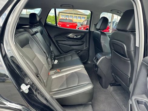 Used 2024 GMC Terrain SLT FWD image 20