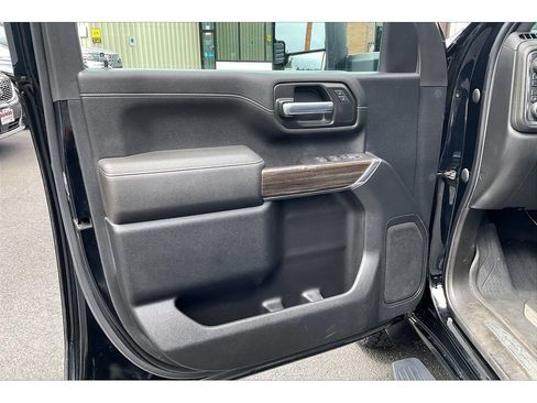 Used 2021 Chevrolet Silverado 2500 LT AWD/4WD image 21