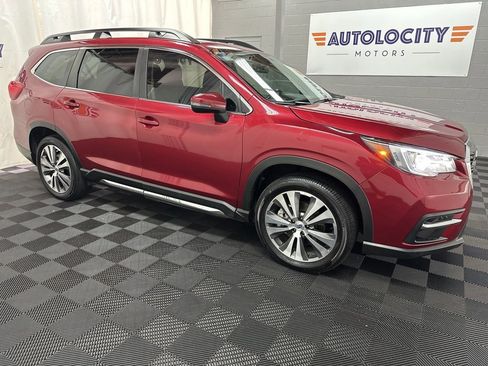 Used 2022 Subaru Ascent Limited w/ Technology Package image 3