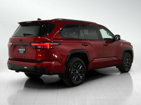 Used 2026 Toyota Sequoia Platinum image 5