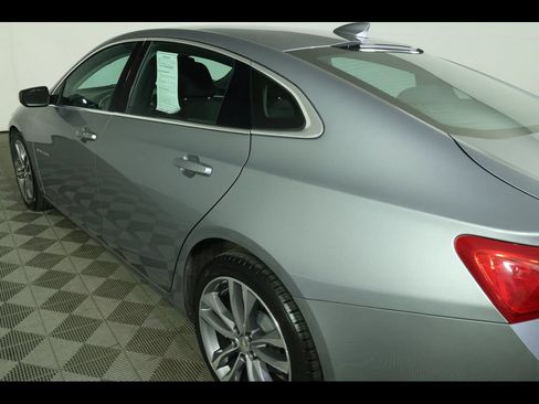 Used 2023 Chevrolet Malibu LT FWD image 16