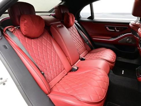 Used 2022 Mercedes-Benz S 580 4MATIC Sedan image 15
