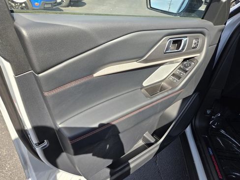 New 2026 Ford Explorer ST w/ Sun And Sound Package image 28