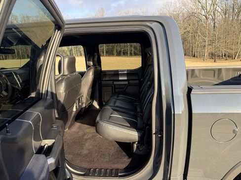 Used 2016 Ford F150 XLT w/ Equipment Group 302A Luxury image 11