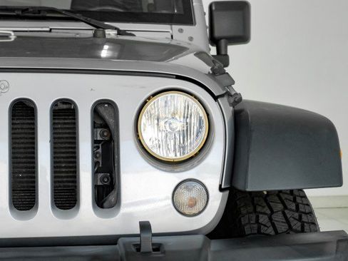 Used 2017 Jeep Wrangler Unlimited Sport w/ Quick Order Package 24S AWD/4WD image 51