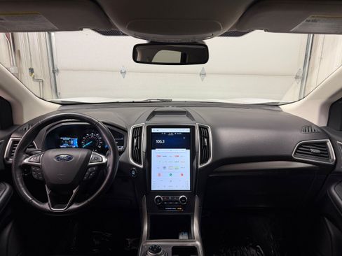 Certified 2024 Ford Edge SEL AWD/4WD image 3