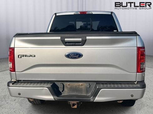 Used 2017 Ford F150 XLT w/ Equipment Group 302A Luxury image 9