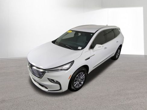 Used 2024 Buick Enclave Essence w/ LPO, Floor Liner Package image 41