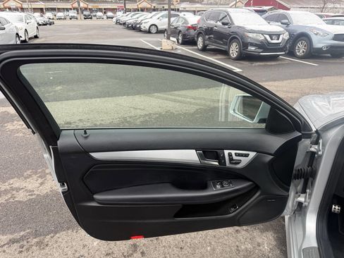 Used 2014 Mercedes-Benz C 250 Coupe image 15