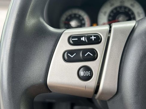 Used 2011 Toyota FJ Cruiser 4WD image 17