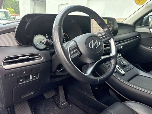 Used 2023 Hyundai Palisade Limited FWD image 5