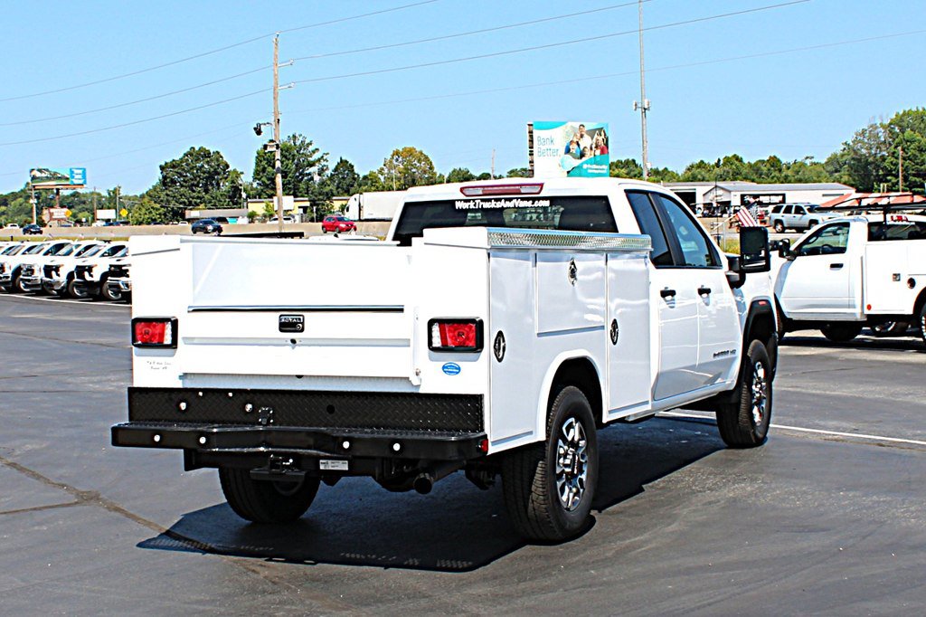 Used 2025 GMC Sierra 3500 Pro w/ 1SA Pro Safety Plus Package RWD image 5