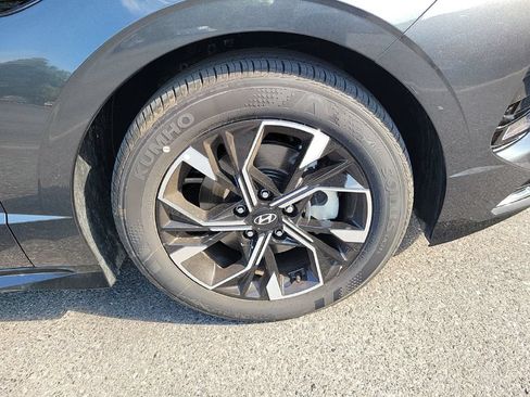 Used 2025 Hyundai Sonata SEL FWD image 7