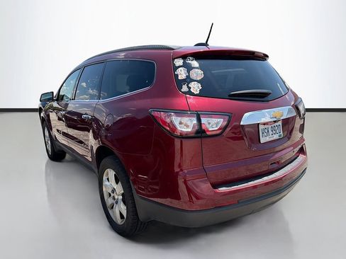Used 2016 Chevrolet Traverse LT w/ Style and Technology Package FWD image 10