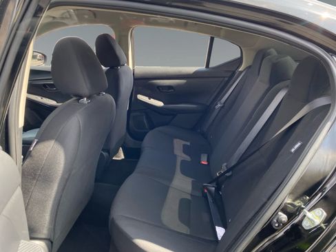 Used 2025 Nissan Sentra S FWD image 13
