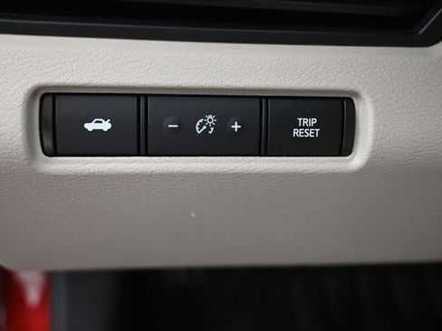 Used 2025 Nissan Altima 2.5 SV image 21