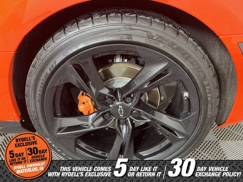 Certified 2021 Chevrolet Camaro LT w/ RS Package image 16