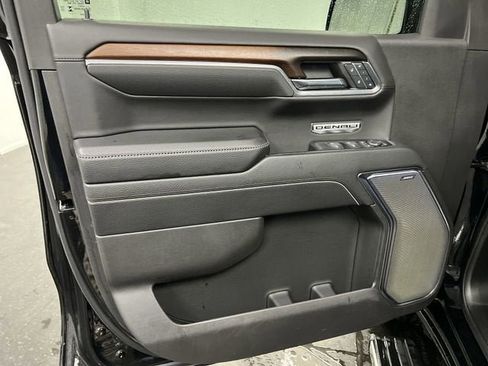 Certified 2024 GMC Sierra 1500 Denali w/ Denali Reserve Package AWD/4WD image 23