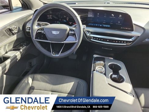 Certified 2024 Cadillac Lyriq Luxury image 24