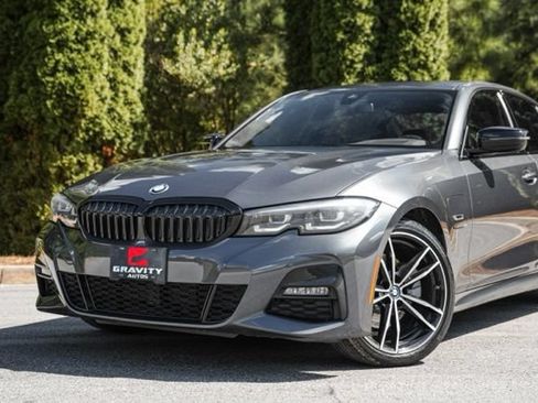 Used 2022 BMW 330e w/ M Sport Package RWD image 2